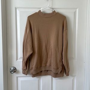 Oversized Crewneck Sweatshirt
